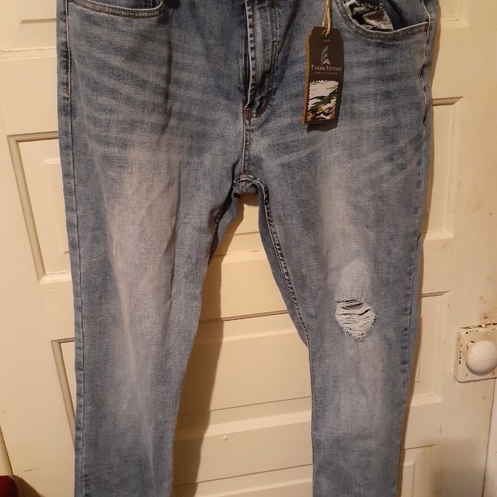 Men's Taylor vintage jeans new with tags